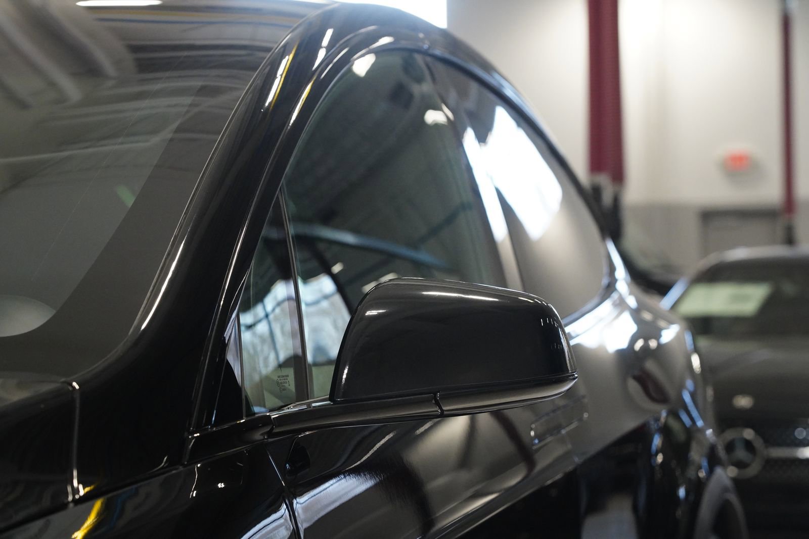 Used 2022 Tesla Model X Plaid image 9