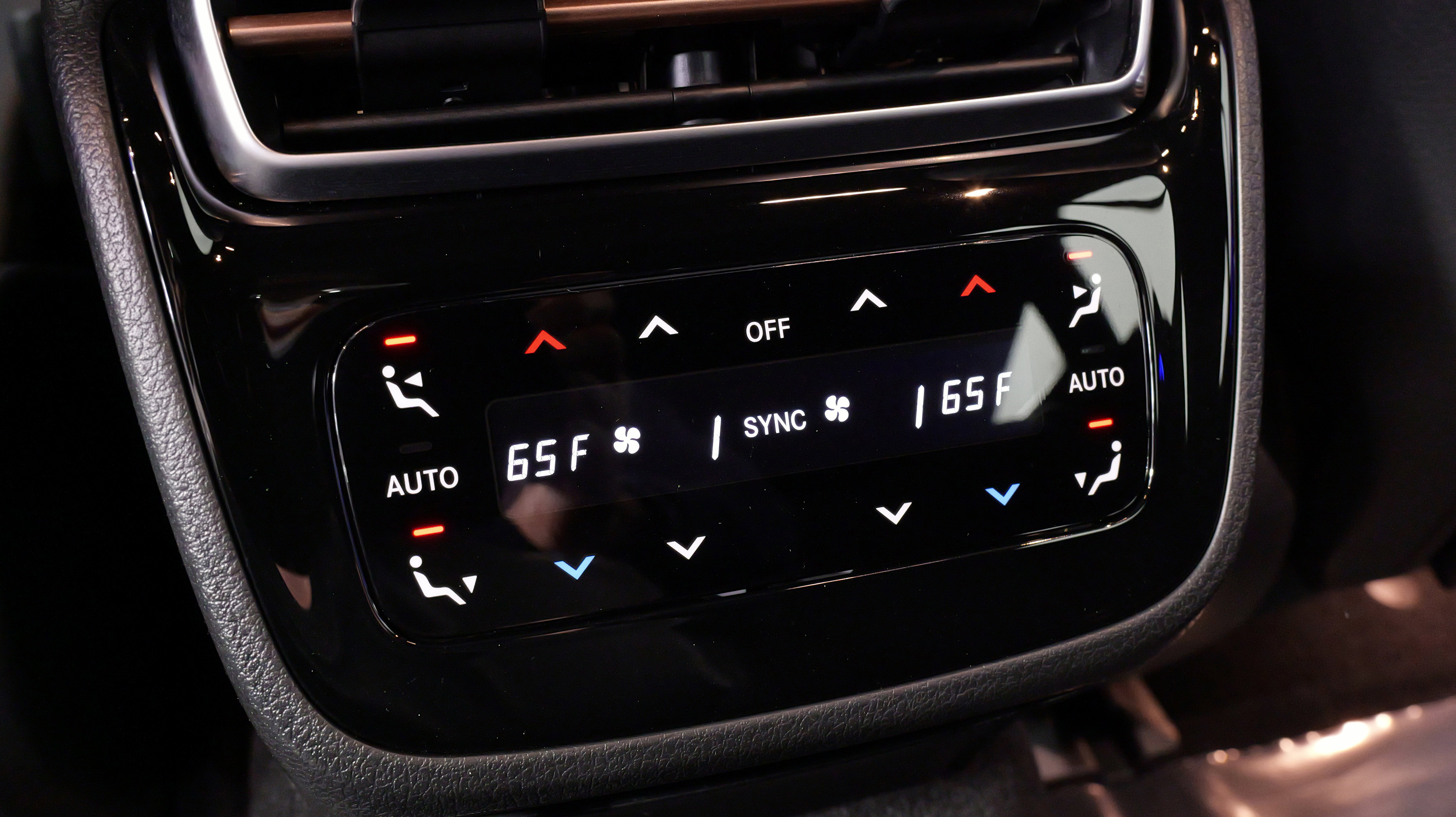 Used 2025 Mercedes-Benz EQS 580 EQS 580 4MATIC image 44