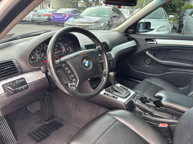 Used 2005 BMW 330i 330i image 10