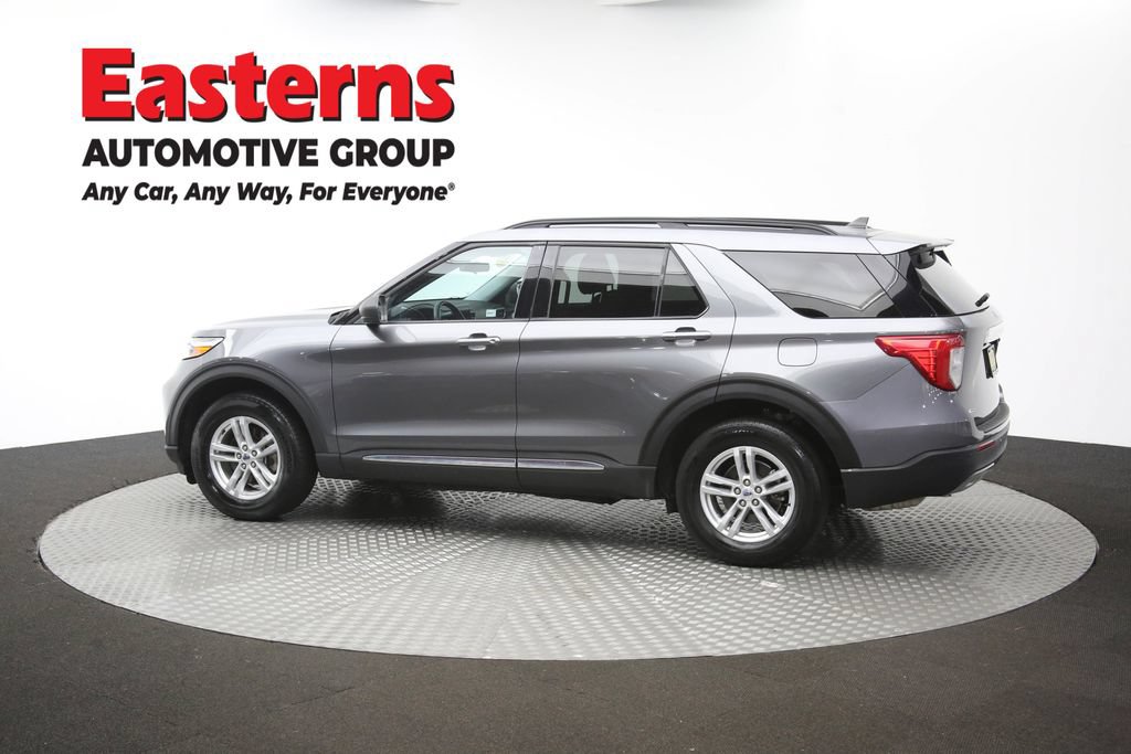 Used 2023 Ford Explorer XLT w/ Equipment Group 202A AWD/4WD image 61