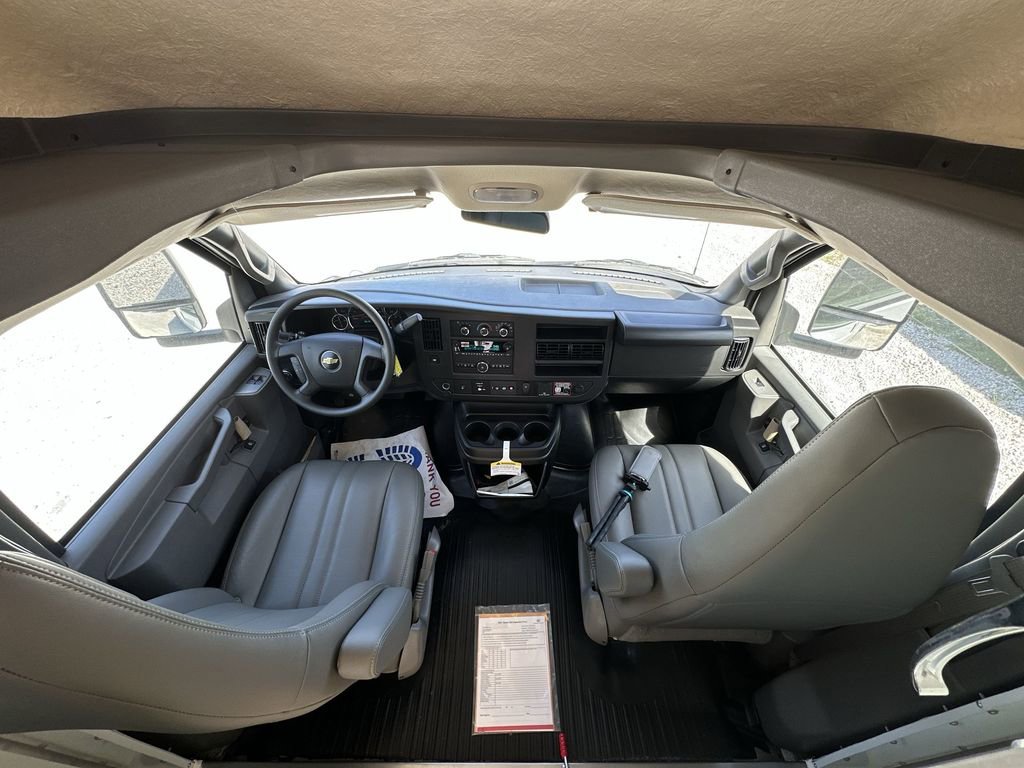 New 2025 Chevrolet Express 3500 w/ Power Convenience Package image 26