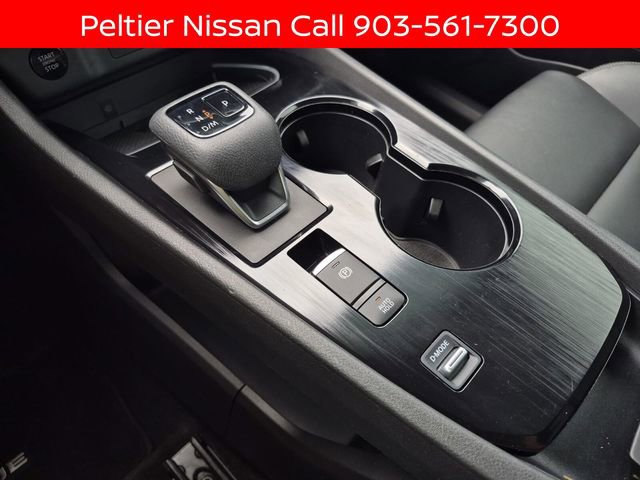 Certified 2025 Nissan Rogue SL image 39