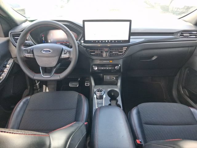 Used 2023 Ford Escape ST-Line w/ Tech Pack #1 FWD image 9