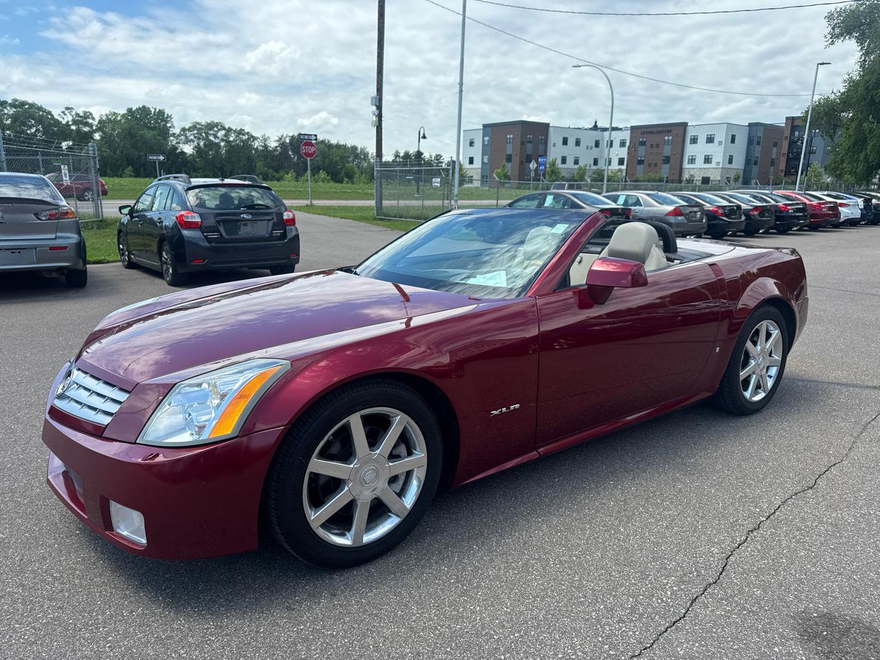 Used 2006 Cadillac XLR RWD image 9
