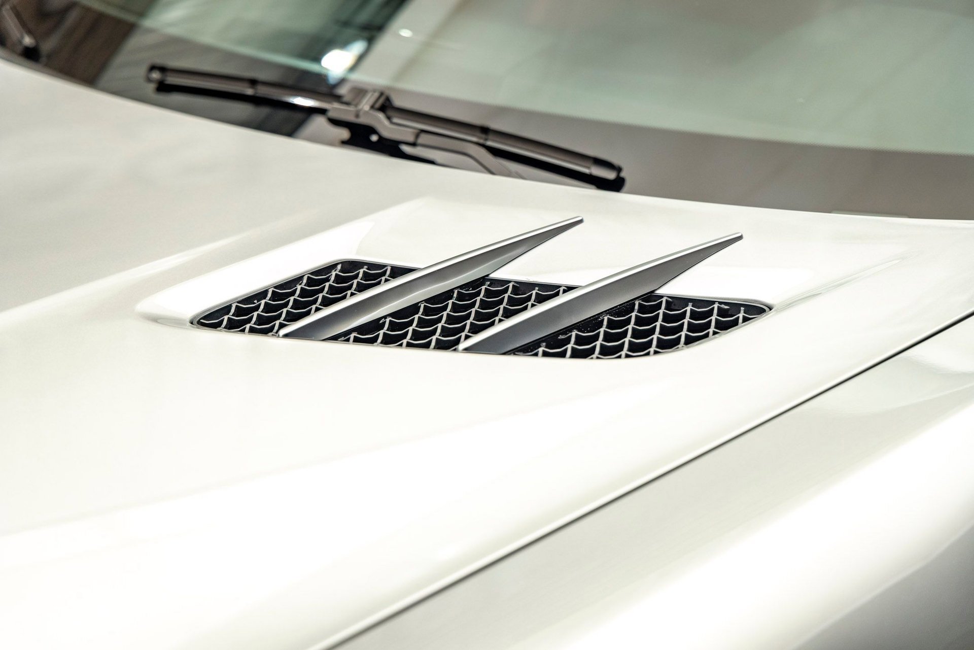 Used 2012 Mercedes-Benz SLS AMG Roadster image 28