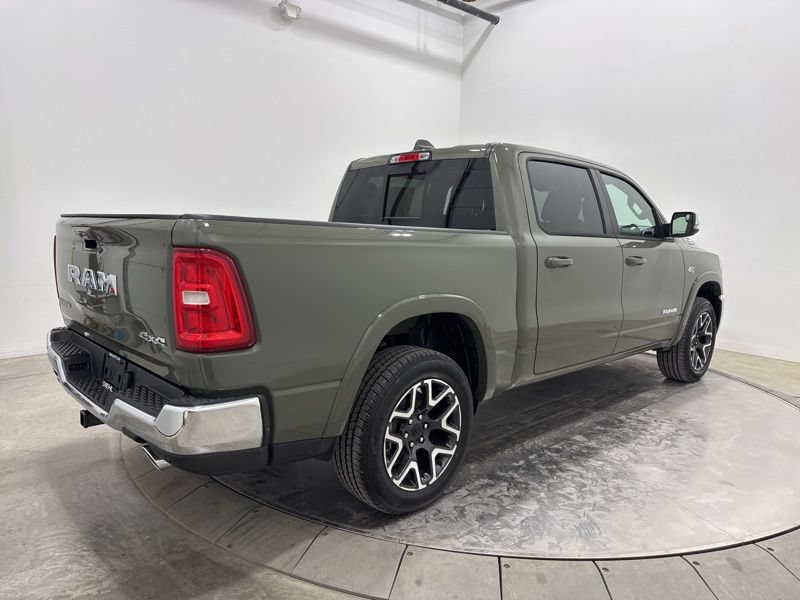 New 2026 RAM 1500 Laramie AWD/4WD image 7