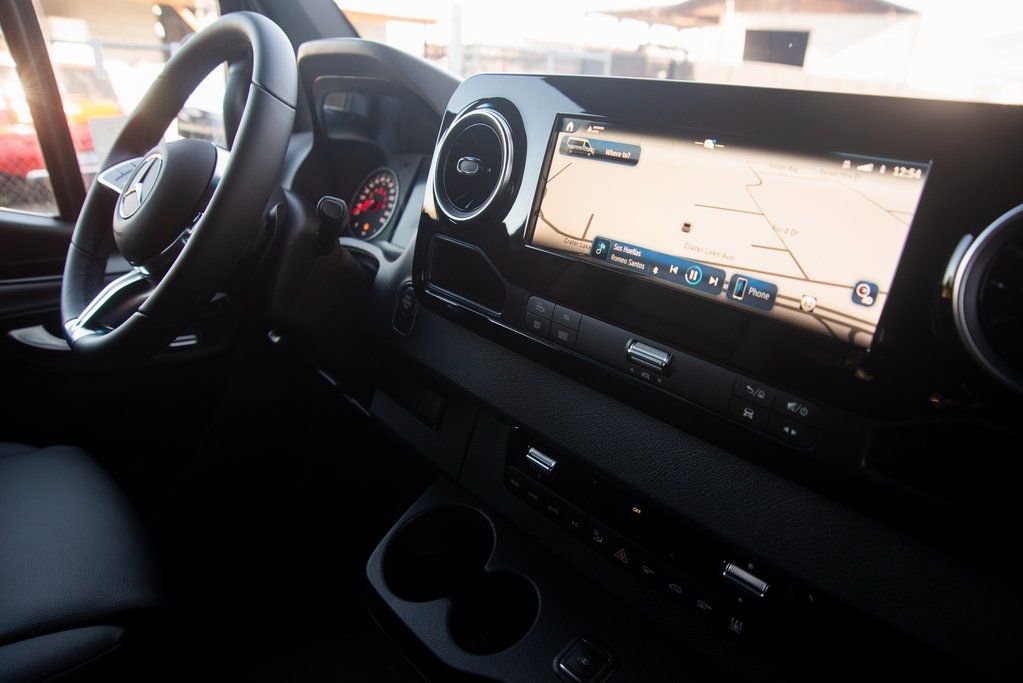 New 2025 Mercedes-Benz Sprinter 2500 image 28