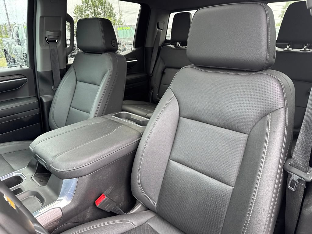 Used 2023 Chevrolet Silverado 1500 LTZ w/ Technology Package AWD/4WD image 12