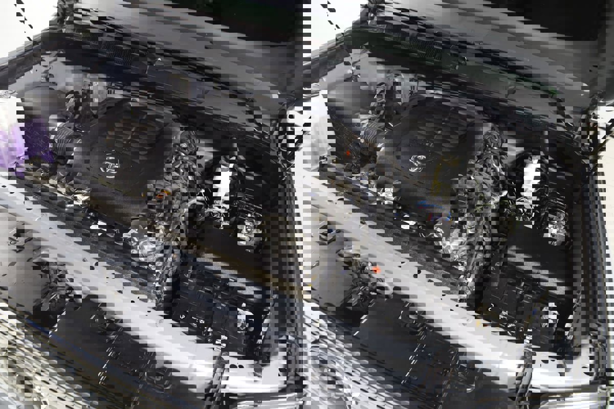 Used 2021 Toyota Tundra SR5 w/ Trail Edition image 18