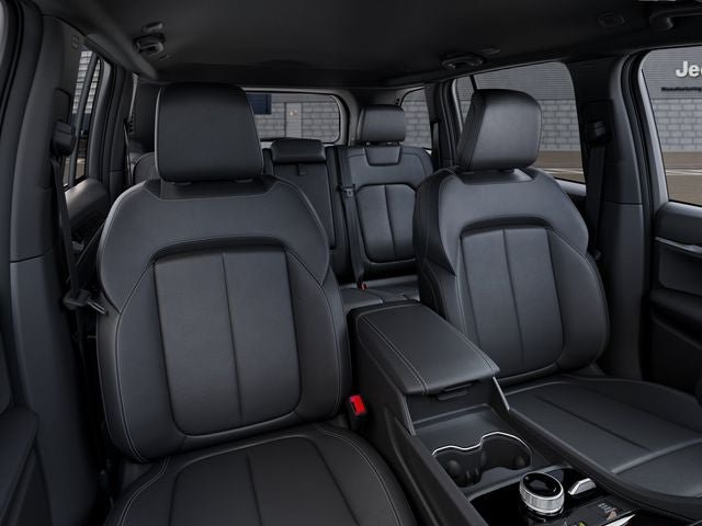New 2026 Jeep Grand Cherokee Limited AWD/4WD image 16