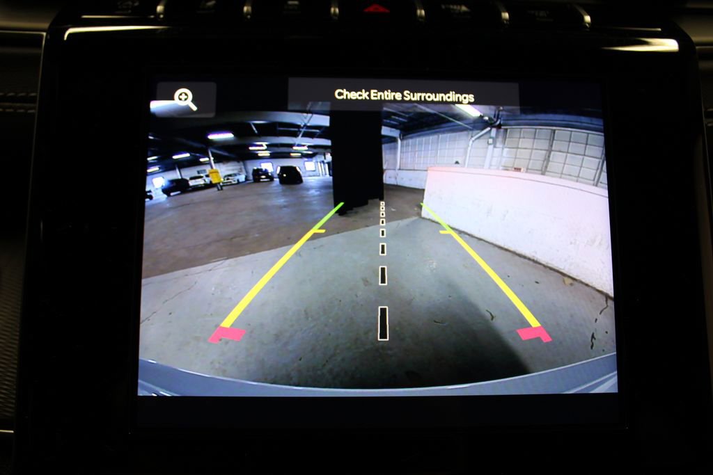 New 2025 Jeep Grand Cherokee Altitude image 18