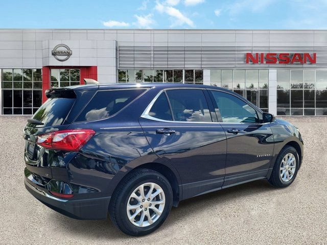 Used 2020 Chevrolet Equinox LT FWD image 2