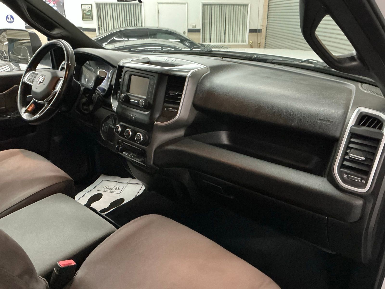 Used 2021 RAM 3500 Big Horn image 11