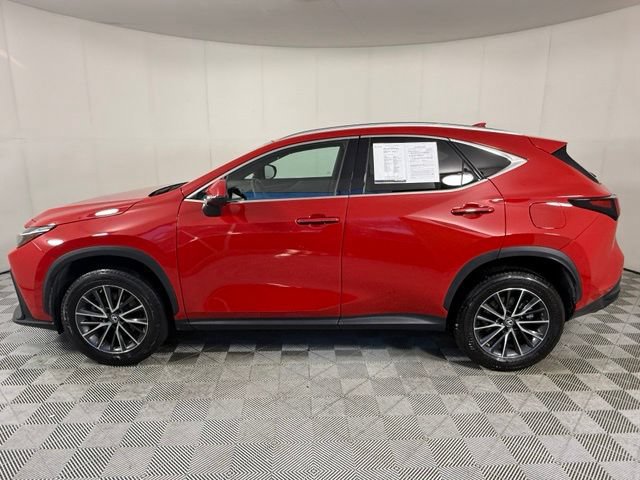 Used 2022 Lexus NX 250 FWD w/ Towing Package (2000 Lbs) image 3