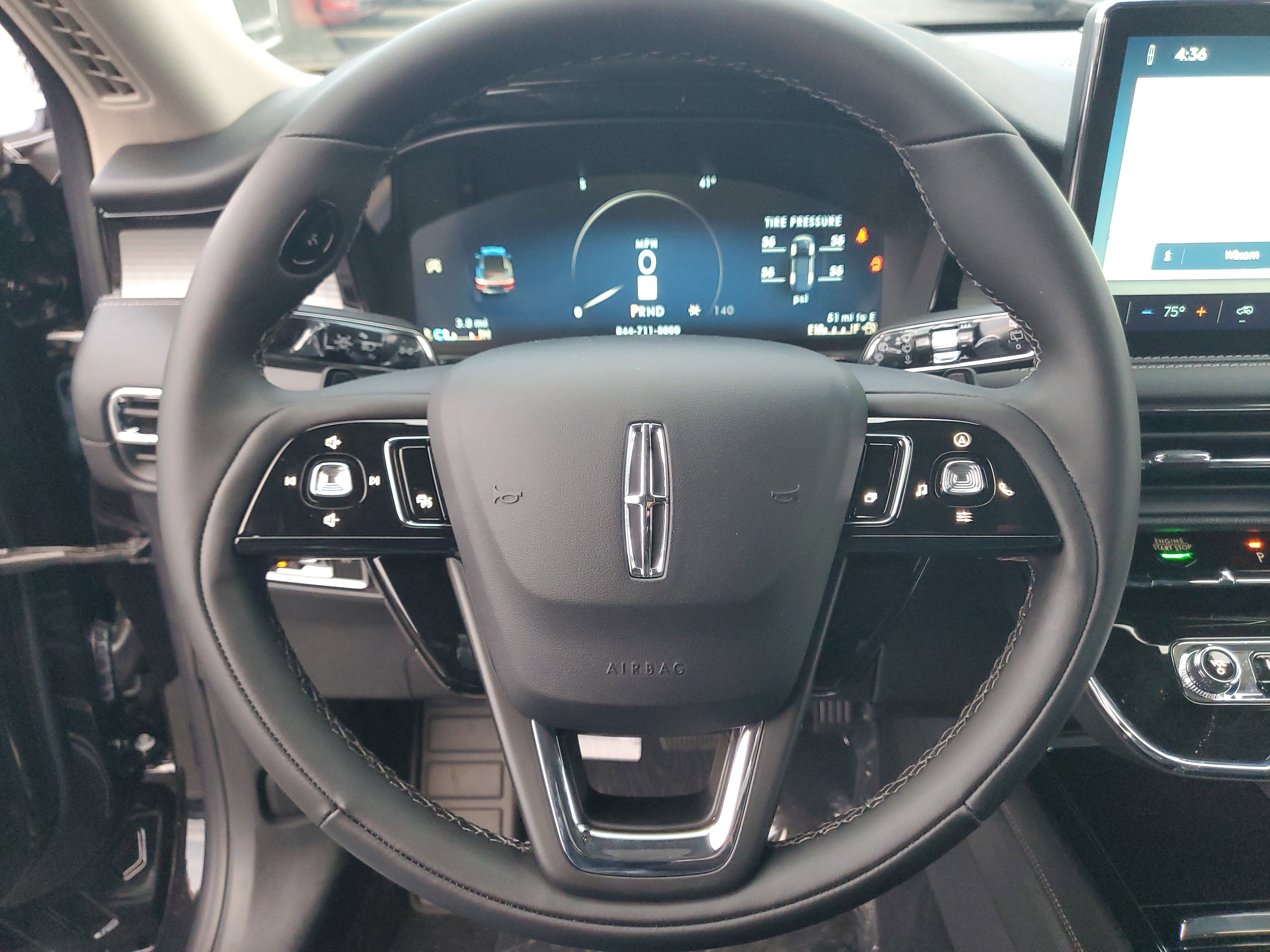 New 2026 Lincoln Corsair Premiere image 14