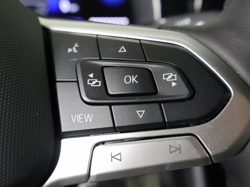 Used 2025 Volkswagen Jetta Sport image 29