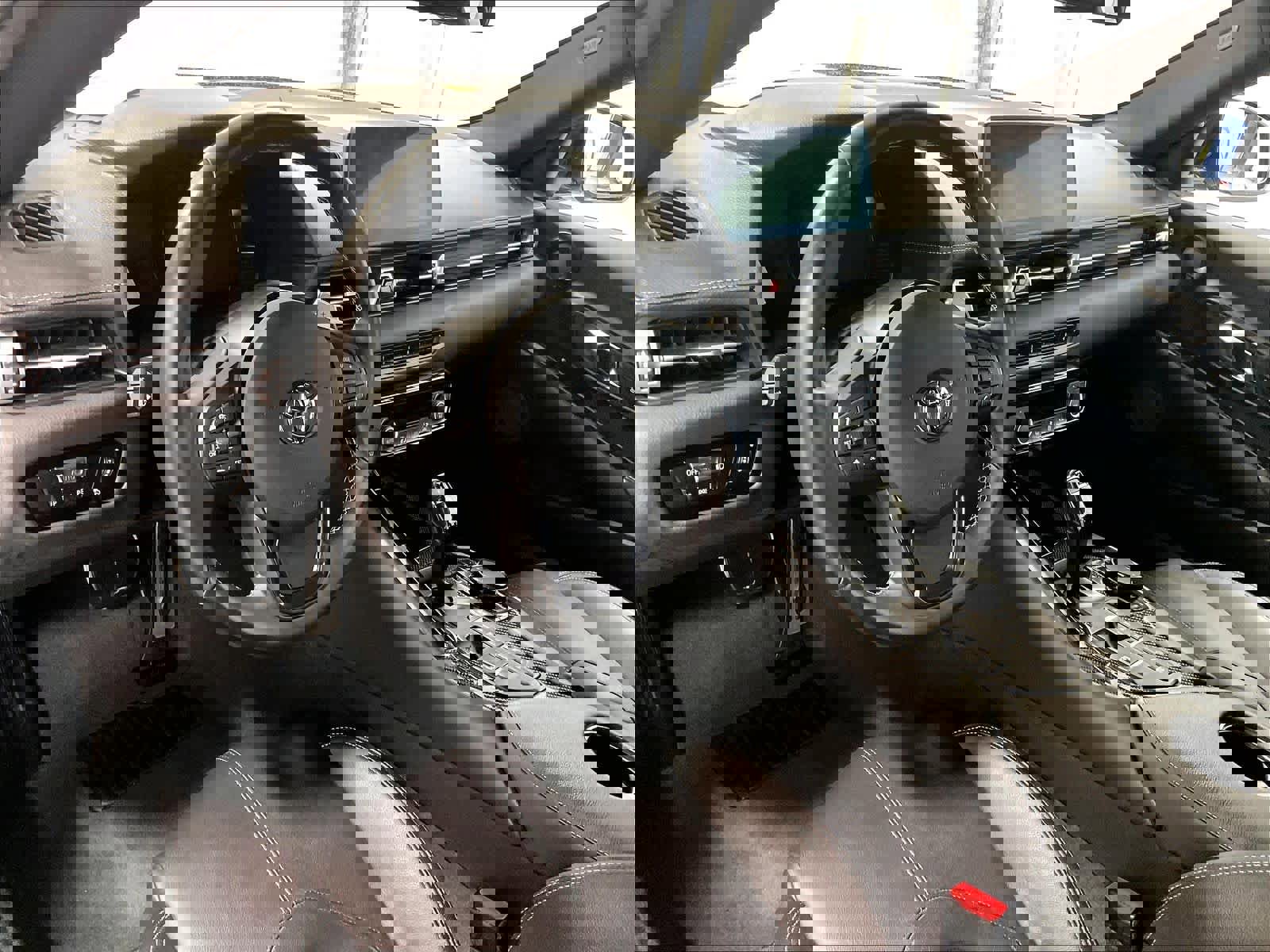 Used 2021 Toyota Supra Premium image 15