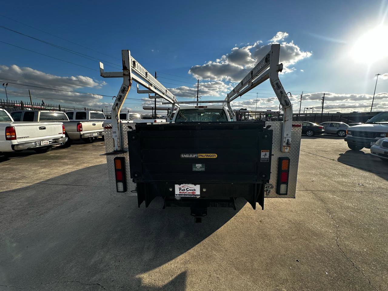 Used 2003 Chevrolet Silverado 3500 2WD Regular Cab image 4