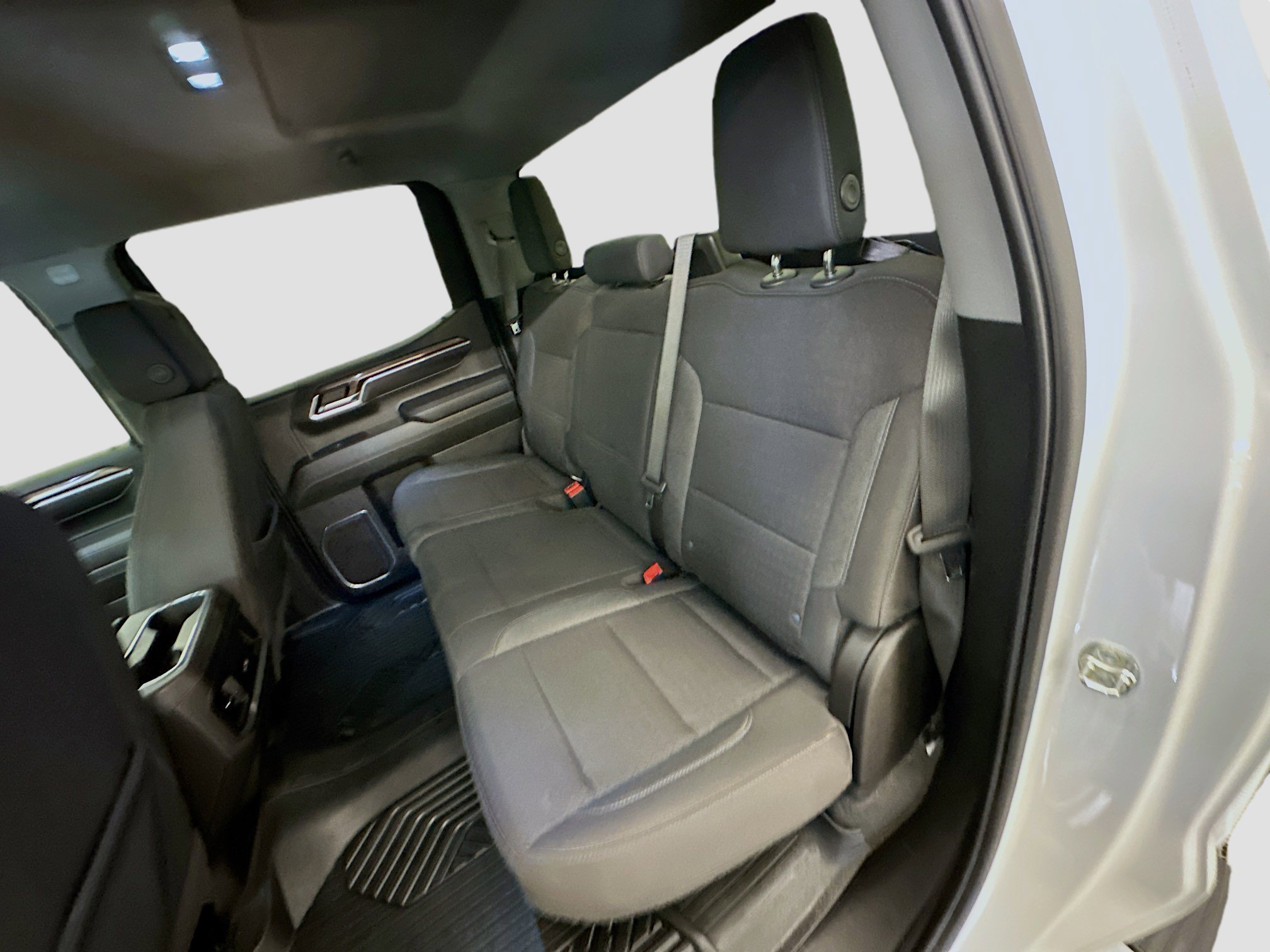 Used 2025 Chevrolet Silverado 1500 LT image 29