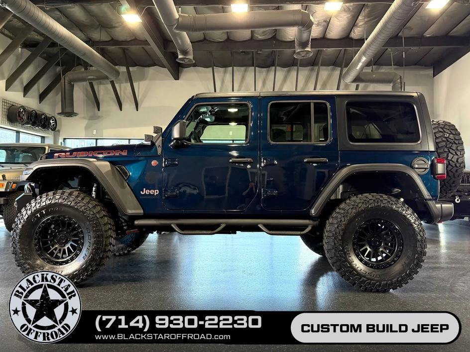 Used 2025 Jeep Wrangler Unlimited Rubicon AWD/4WD image 8