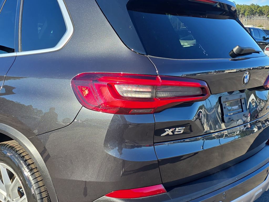 Used 2023 BMW X5 xDrive40i w/ Premium Package image 38