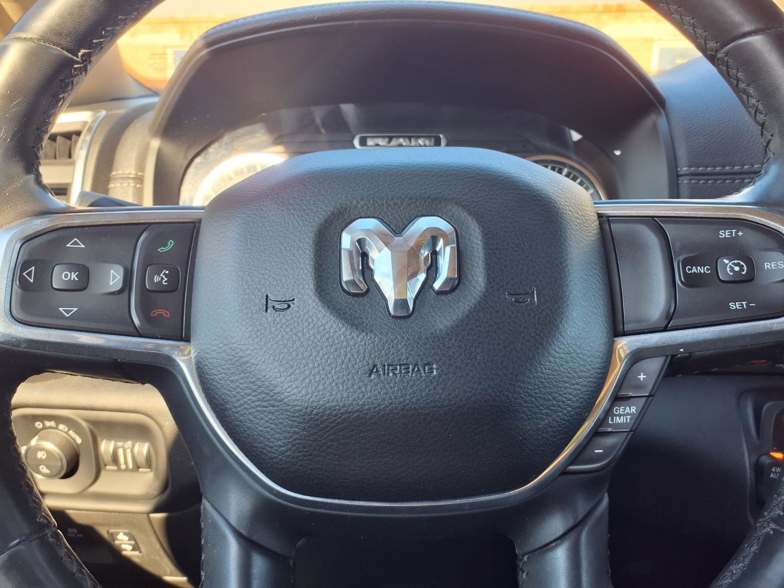 Certified 2019 RAM 1500 Laramie image 15