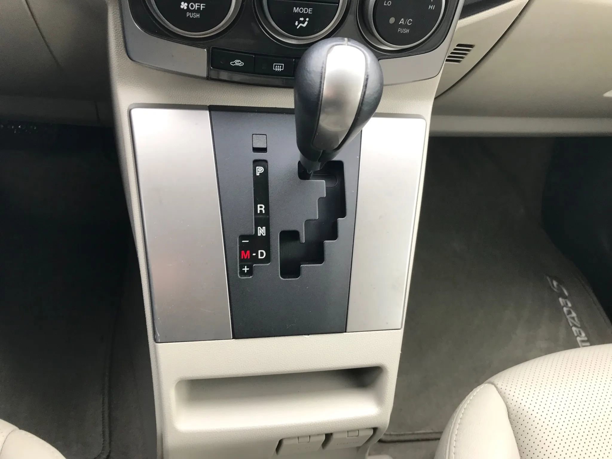 Used 2008 MAZDA MAZDA5 Grand Touring image 25