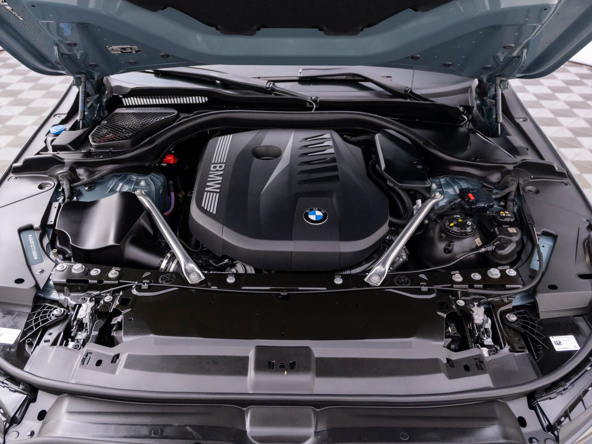 Certified 2026 BMW 540i xDrive AWD/4WD image 33
