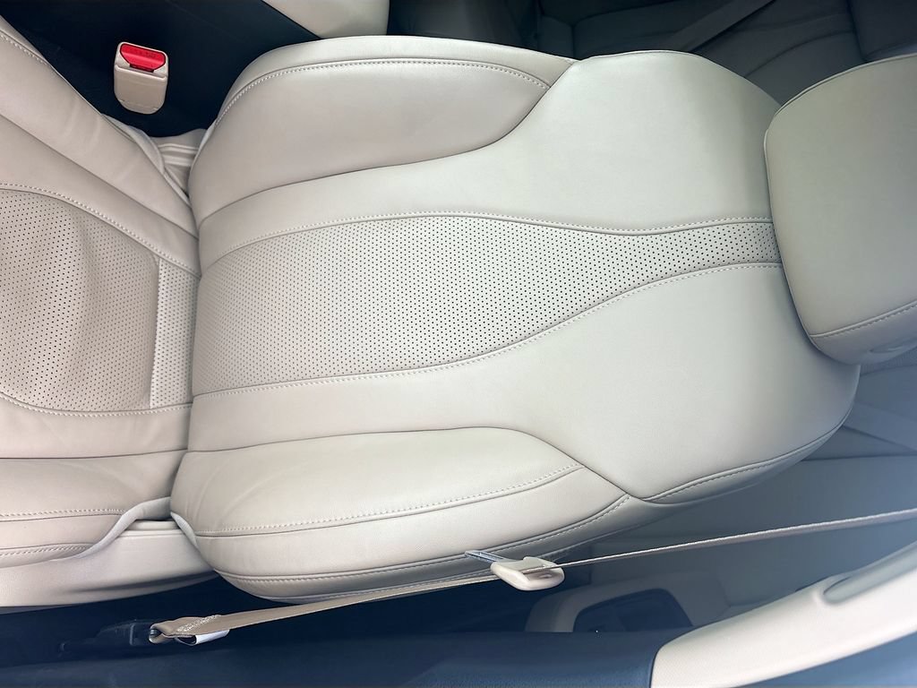 Used 2025 Acura TLX w/ Technology Package FWD image 20