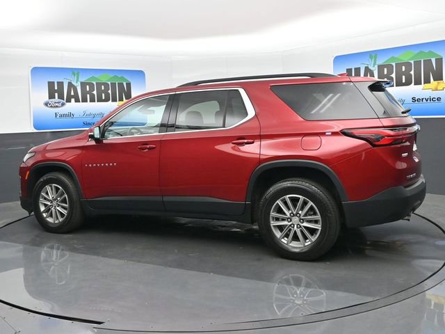 Used 2023 Chevrolet Traverse LT image 3
