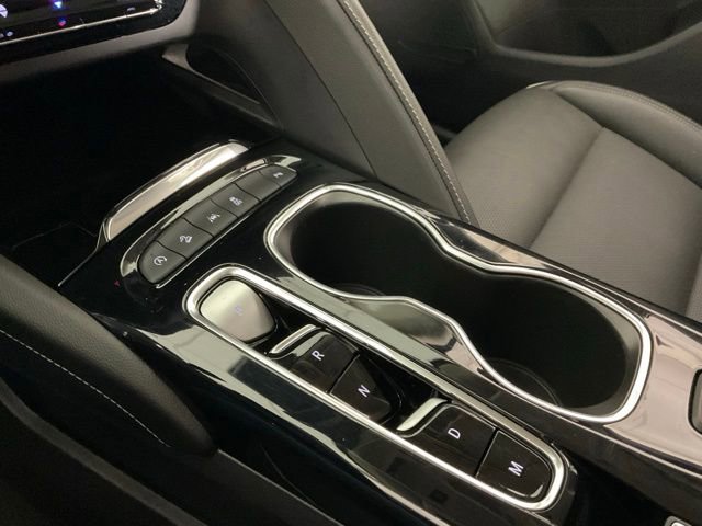 Used 2023 Buick Envision Essence image 23