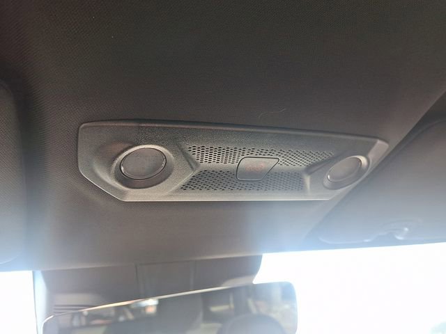 Used 2023 VinFast VF 8 Plus image 30