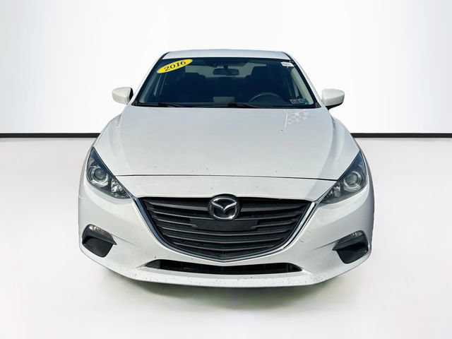 Used 2016 MAZDA MAZDA3 i Sport w/ Preferred Equipment Package FWD image 2