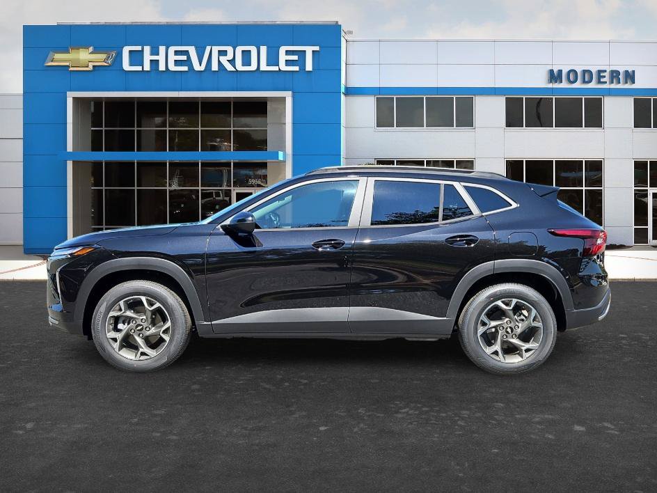 New 2026 Chevrolet Trax LT FWD image 2