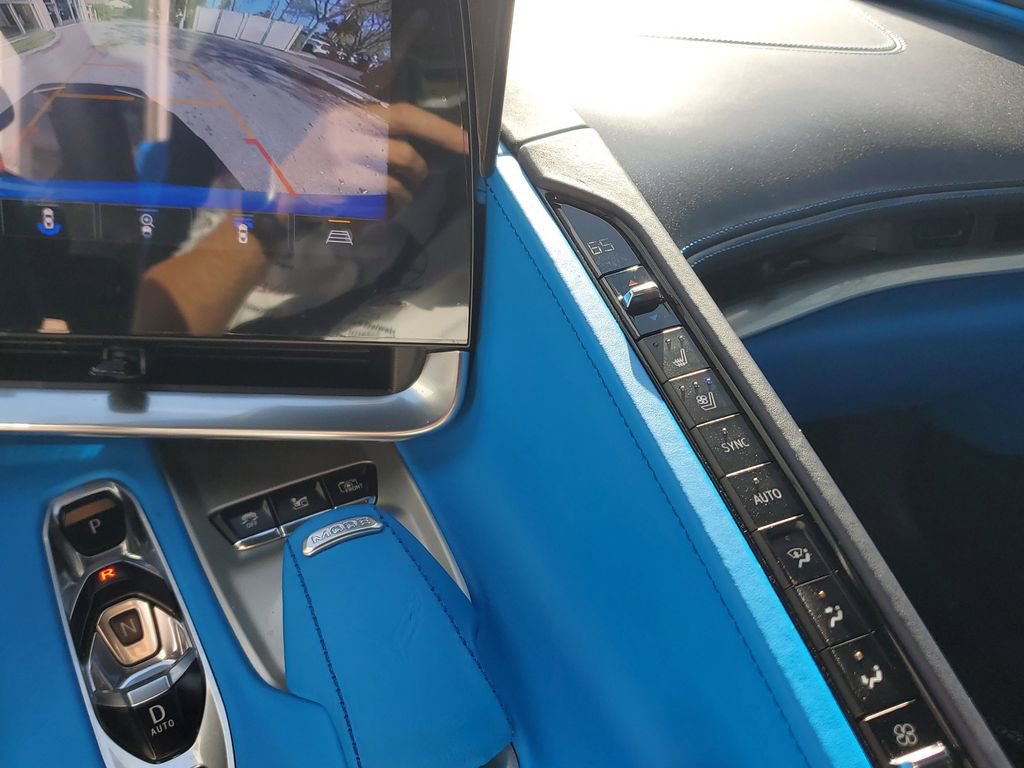 Used 2023 Chevrolet Corvette Stingray Premium Conv w/ Z51 Performance Package image 21