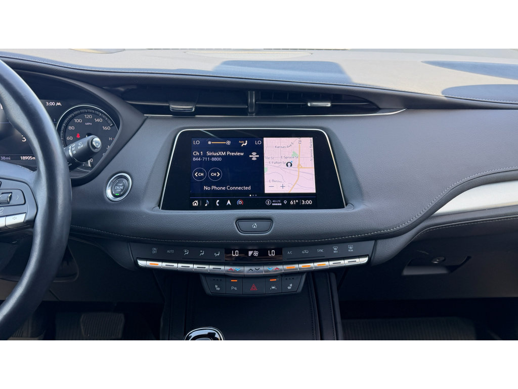 Used 2023 Cadillac XT4 Premium Luxury w/ Technology Package AWD/4WD image 15