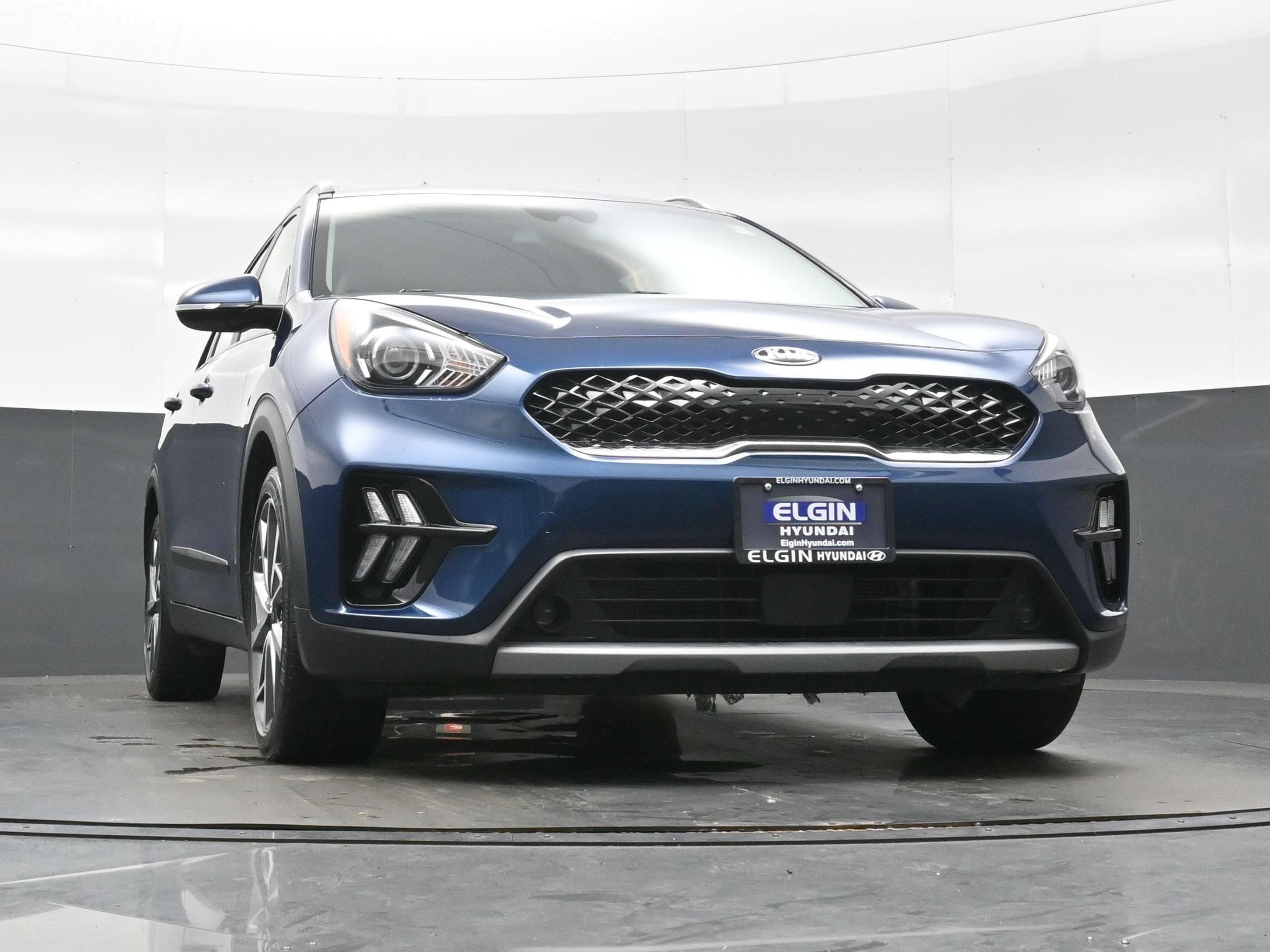 Used 2021 Kia Niro Touring FWD image 32