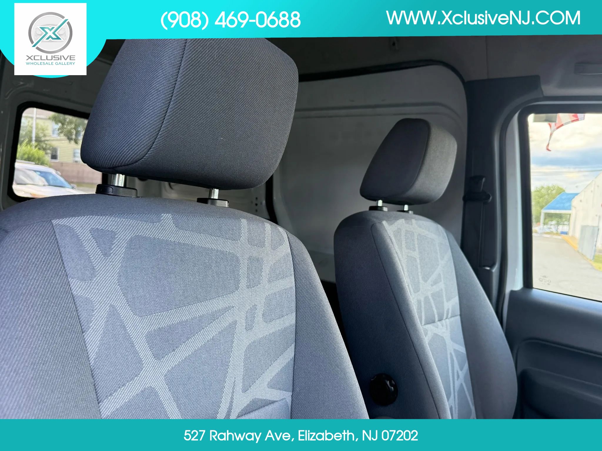 Used 2013 Ford Transit Connect XLT image 18