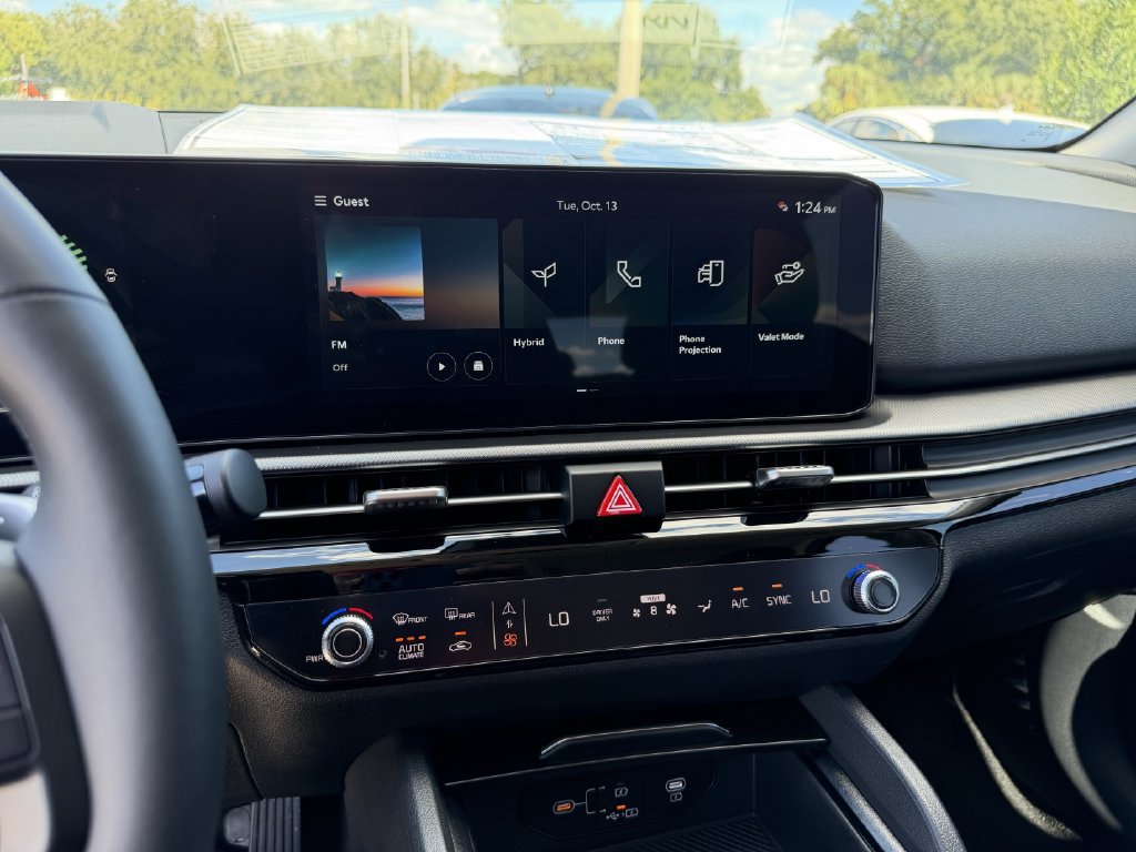 New 2027 Kia Sportage S FWD image 24