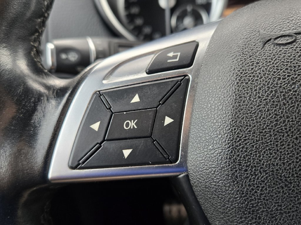 Used 2015 Mercedes-Benz G 550 image 24