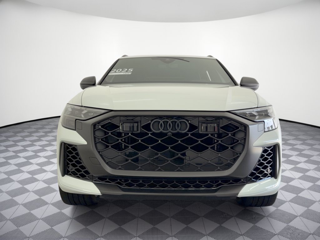 Certified 2025 Audi RS Q8 performance AWD/4WD image 6