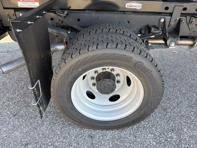 New 2025 Ford F550 4x4 Regular Cab Super Duty image 13