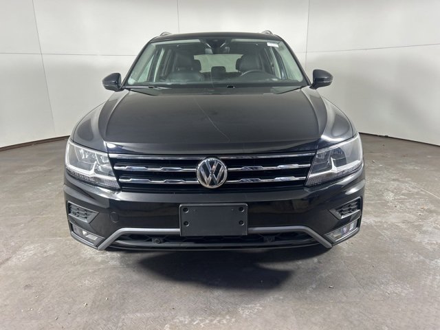 Used 2020 Volkswagen Tiguan SEL image 2