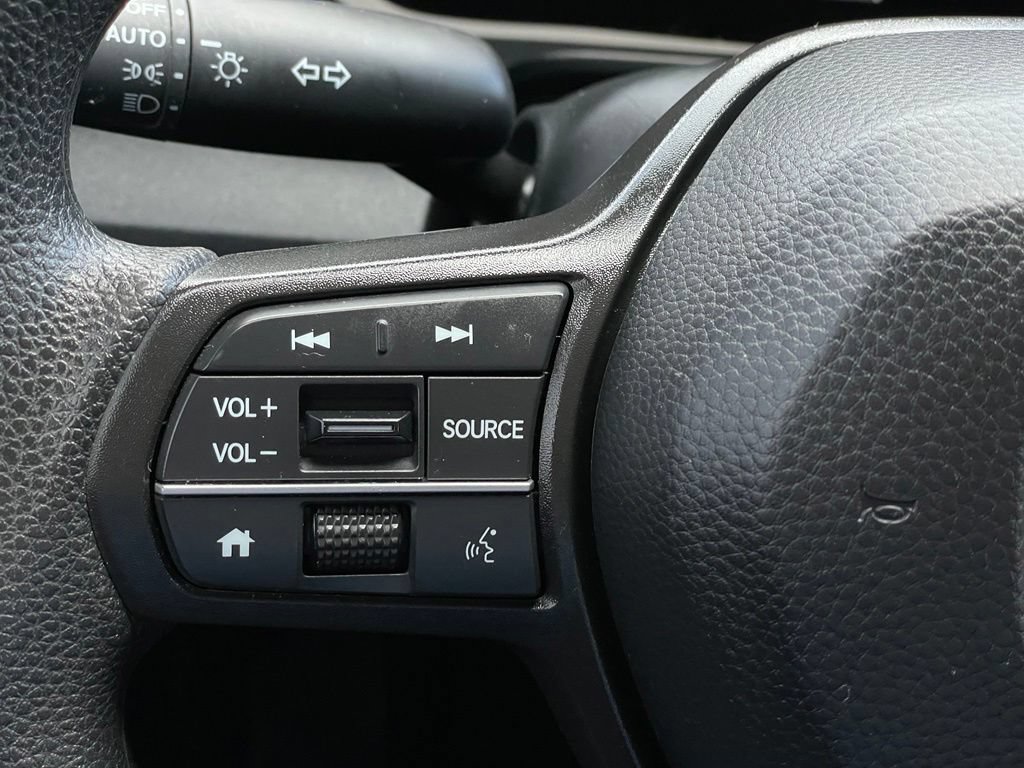 Certified 2025 Honda CR-V EX image 15