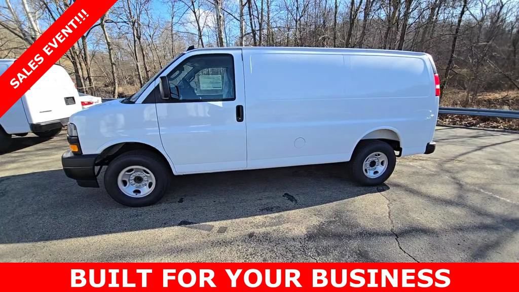 New 2025 Chevrolet Express 2500 w/ Communications Package RWD image 3