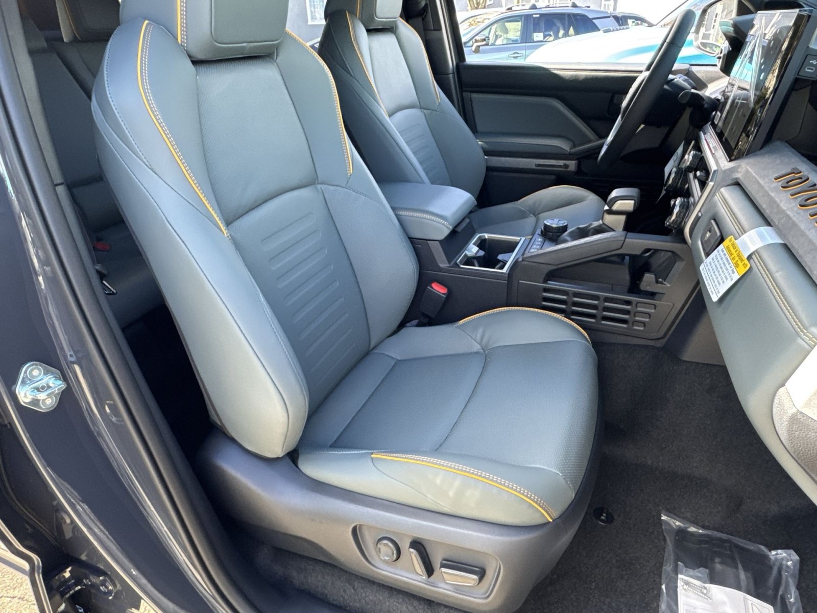 New 2026 Toyota 4Runner Trailhunter AWD/4WD image 35