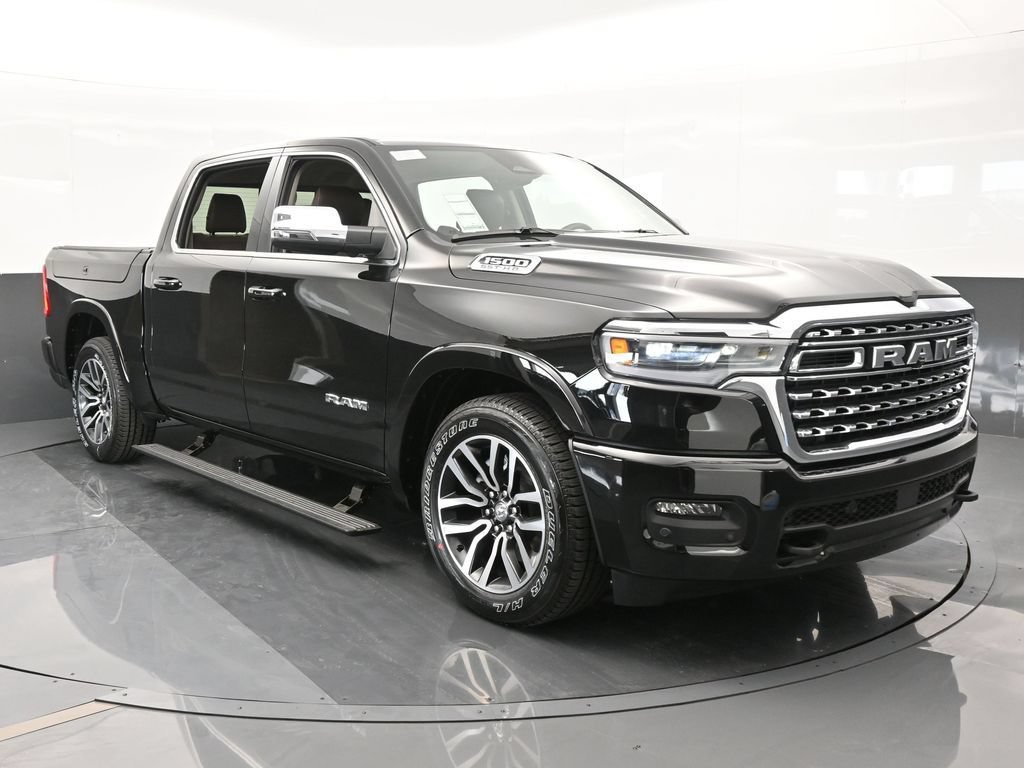 Used 2025 RAM 1500 Limited AWD/4WD image 4