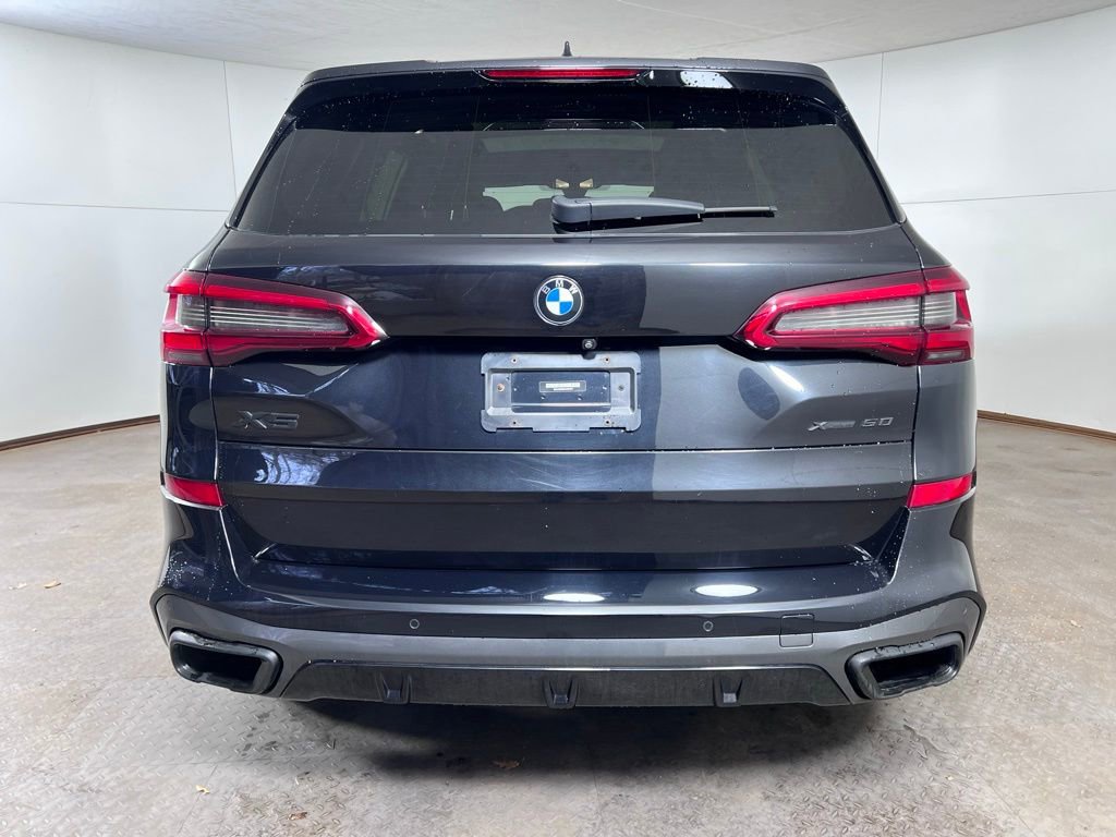 Used 2019 BMW X5 xDrive50i w/ M Sport Package image 6