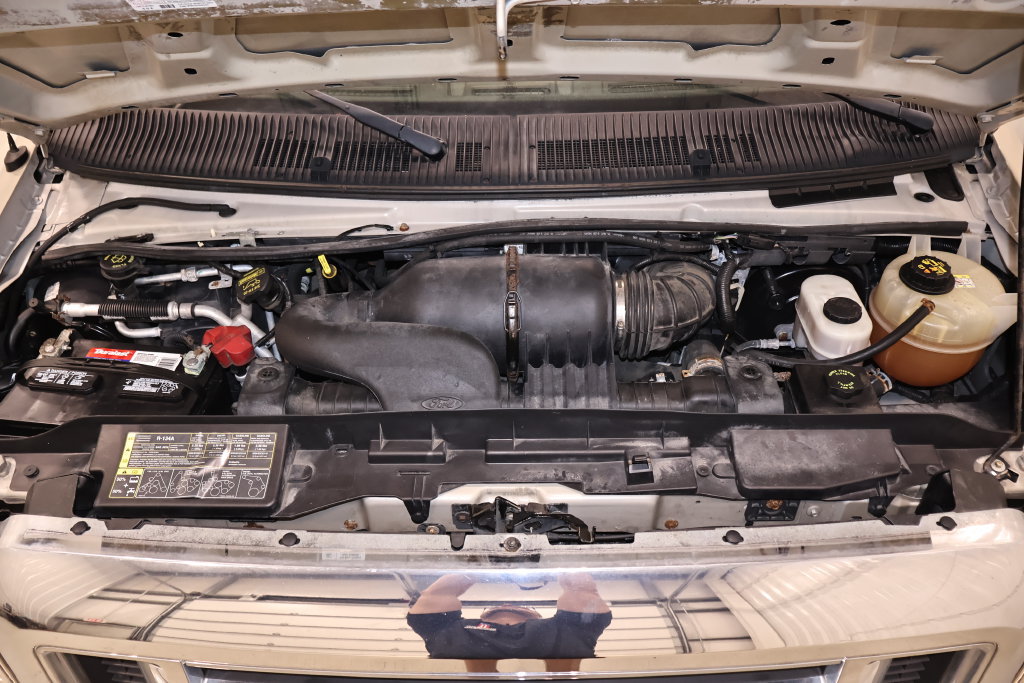 Used 2009 Ford E-350 and Econoline 350 XL RWD image 29