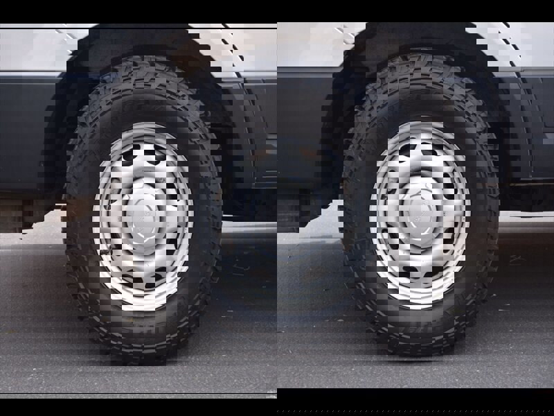 Used 2015 Ford Expedition XL image 35